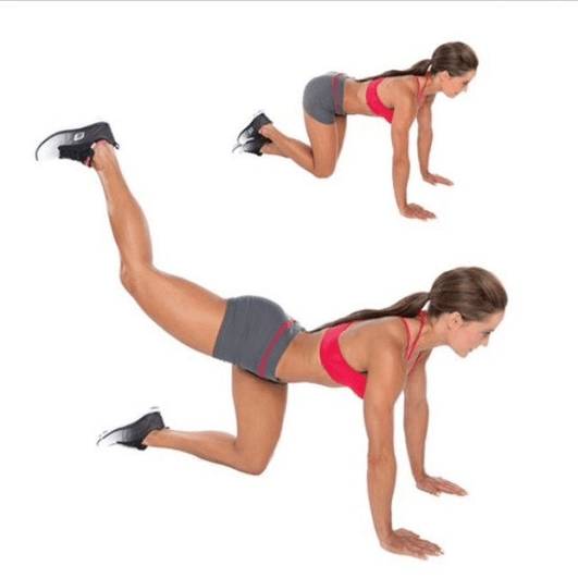 balance tes jambes en arrière